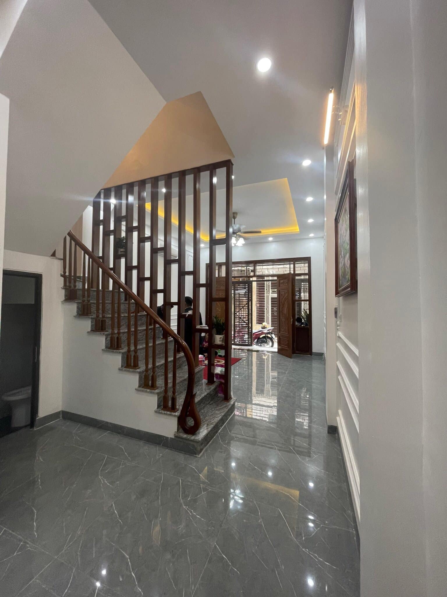 Bán nhà đẹp ngõ 145 Quan Nhân ngõ nông, gần ô tô, dt 52m2 nhỉnh 6 tỷ