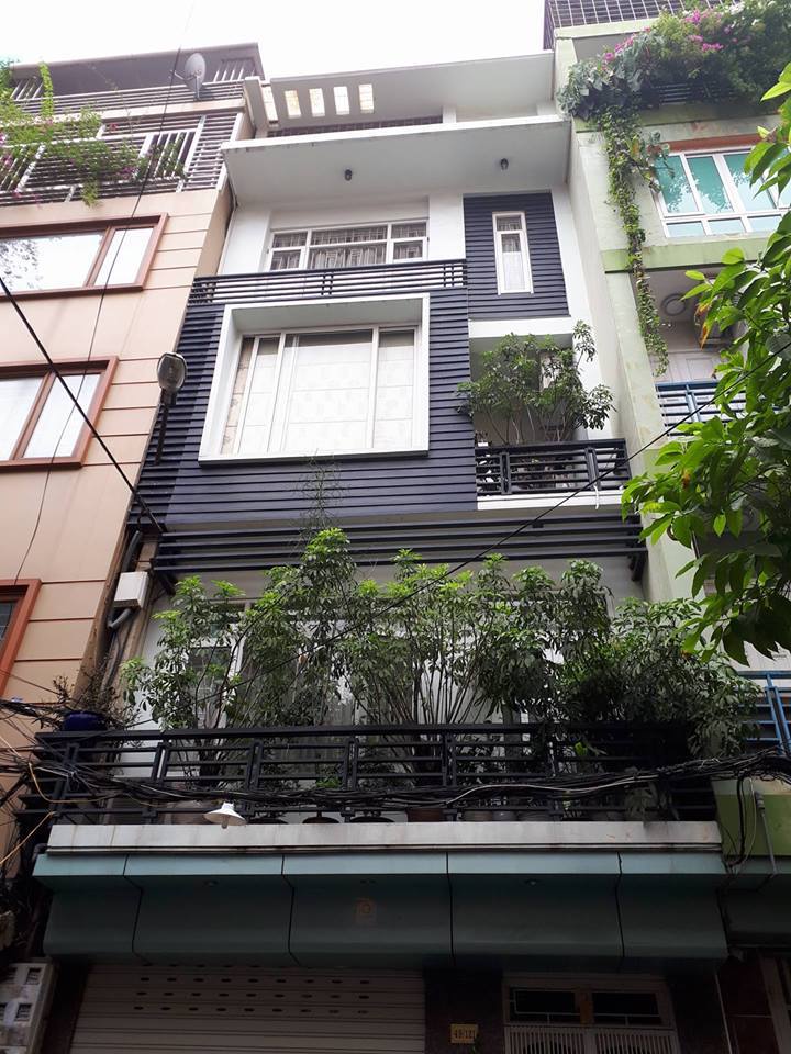 Bán nhà 3 mặt thoáng ô tô kinh doanh phố Thái Hà Đống Đa 14 tỷ.