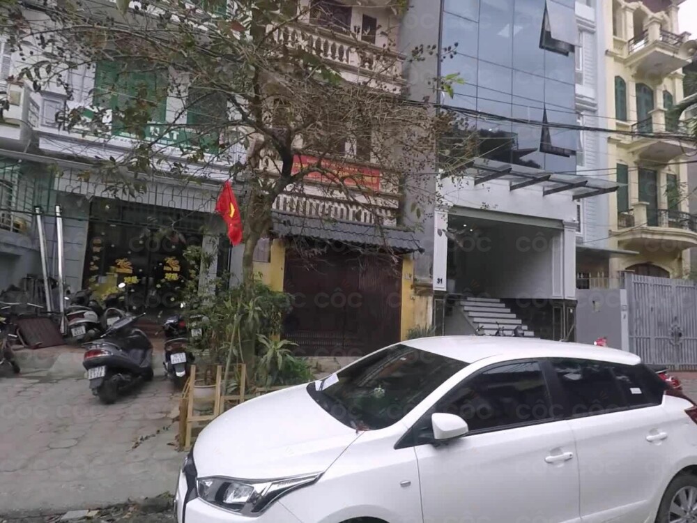 Bán nhà Nguyễn Khánh Toàn, Cầu Giấy, 32m2, 2.68m2, rất đẹp.