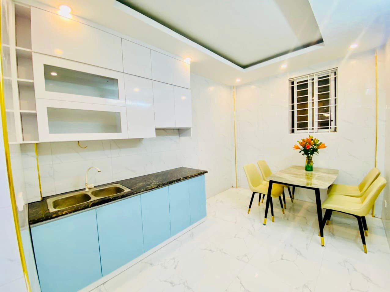 Bán Nhà Gấp Phố Lê Trọng Tấn Hà Đông, Nhà Mới 5 Tầng, Giá Hơn 8 tỷ.