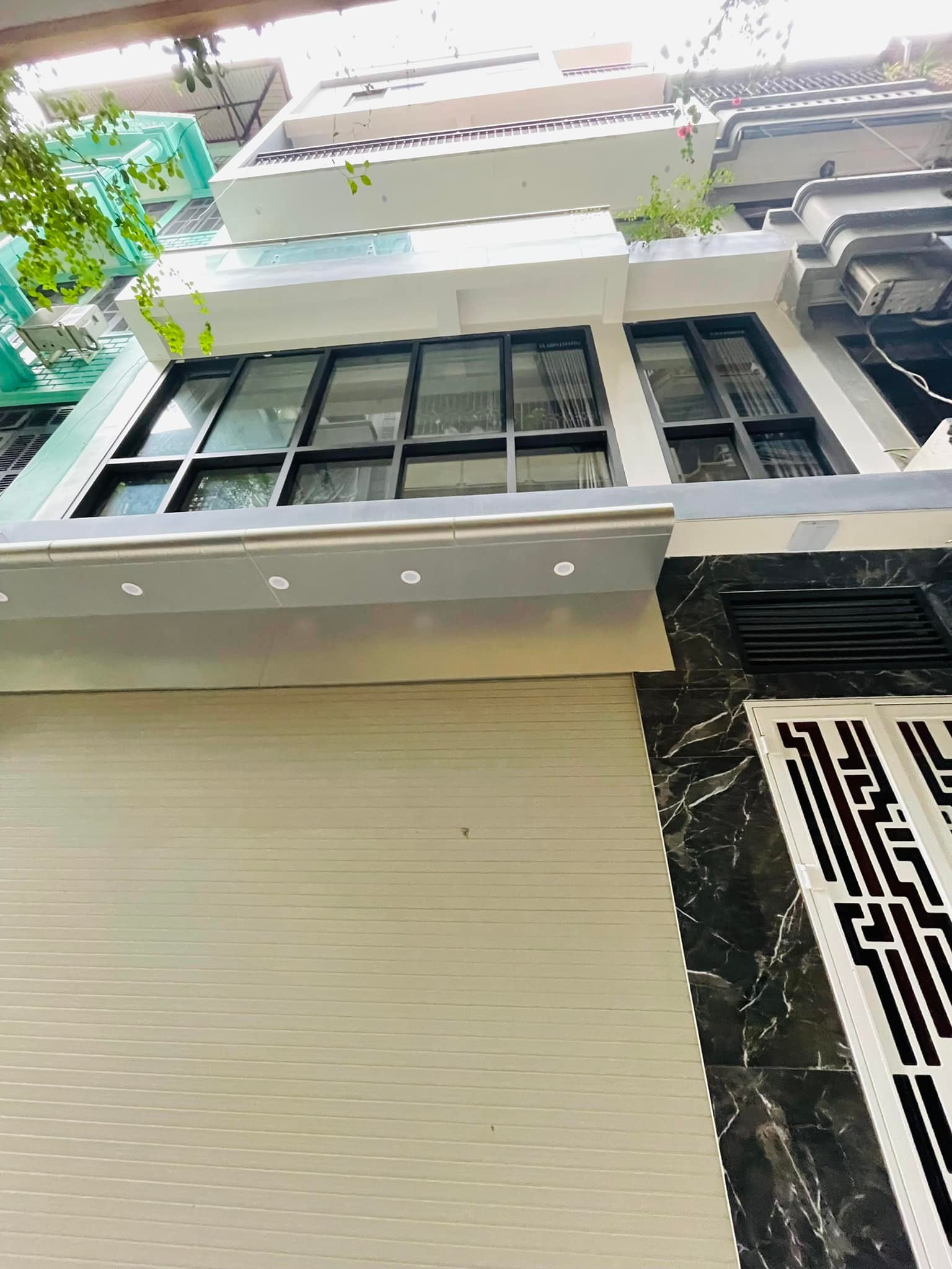 Nhà 5 tầng phố Nguyễn Cao, Hai Bà Trưng 33m2, 5 Tầng, MT 6m, 4.88 Tỷ