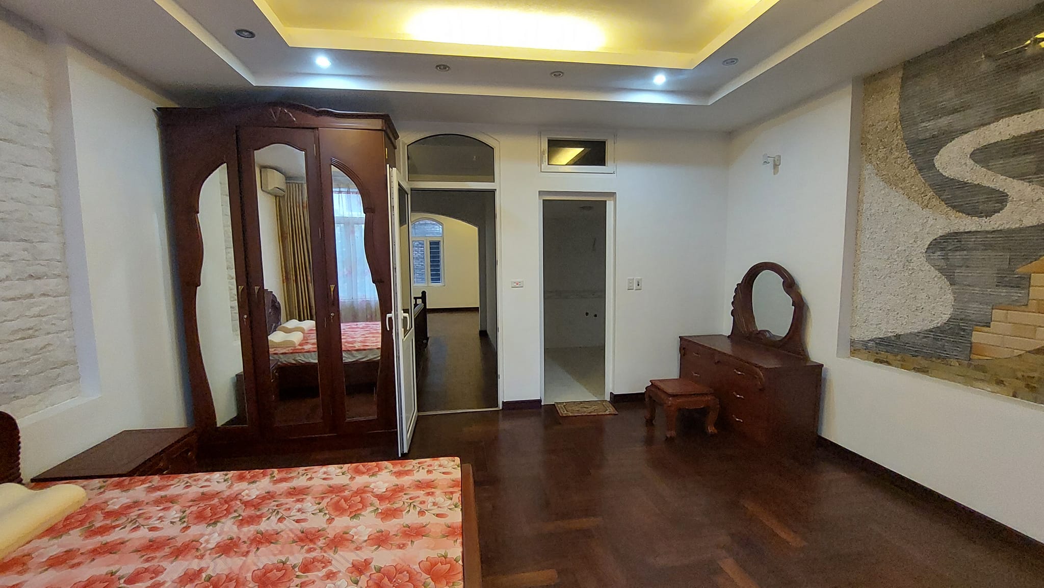 Bán căn nhà 85m2 F361 An Dương, Tây Hồ Mặt tiền rộng Gara 3 Ô tô Kinh doanh 9.6 Tỷ