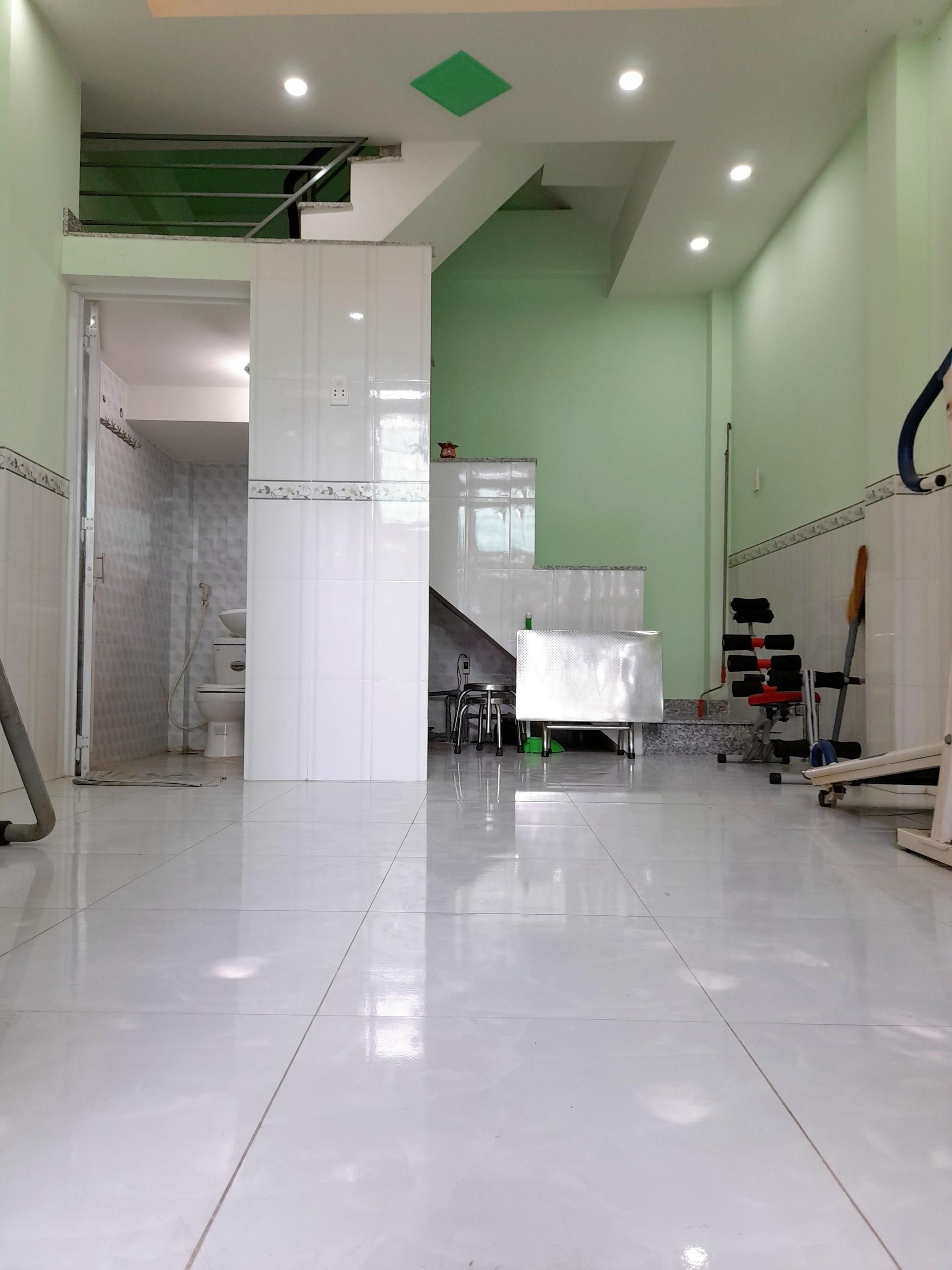 CHỈ 2T’Ỷ8.CÓ NHÀ 4TẦNG .TRƯỜNG CHINH. TÂN PHÚ.HẺM BA GÁC THÔNG