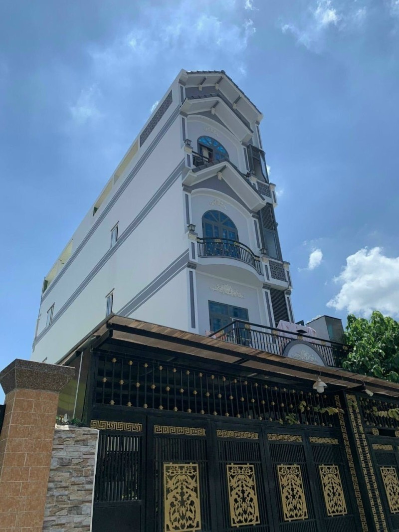 Bán tòa nhà ngay Him Lam Nguyễn Thị Thập, thu nhập 100tr/tháng, chỉ 17 Tỷ 9 Tl