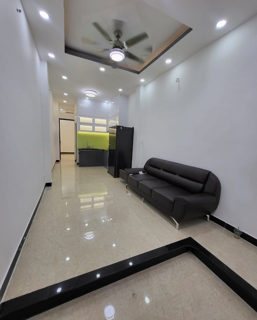 NHÀ QUẬN 8 - 3 TẦNG BTCT - NHÀ ĐẸP LUNG LINH - TẶNG TOÀN BỘ NỘI THẤT XỊN .