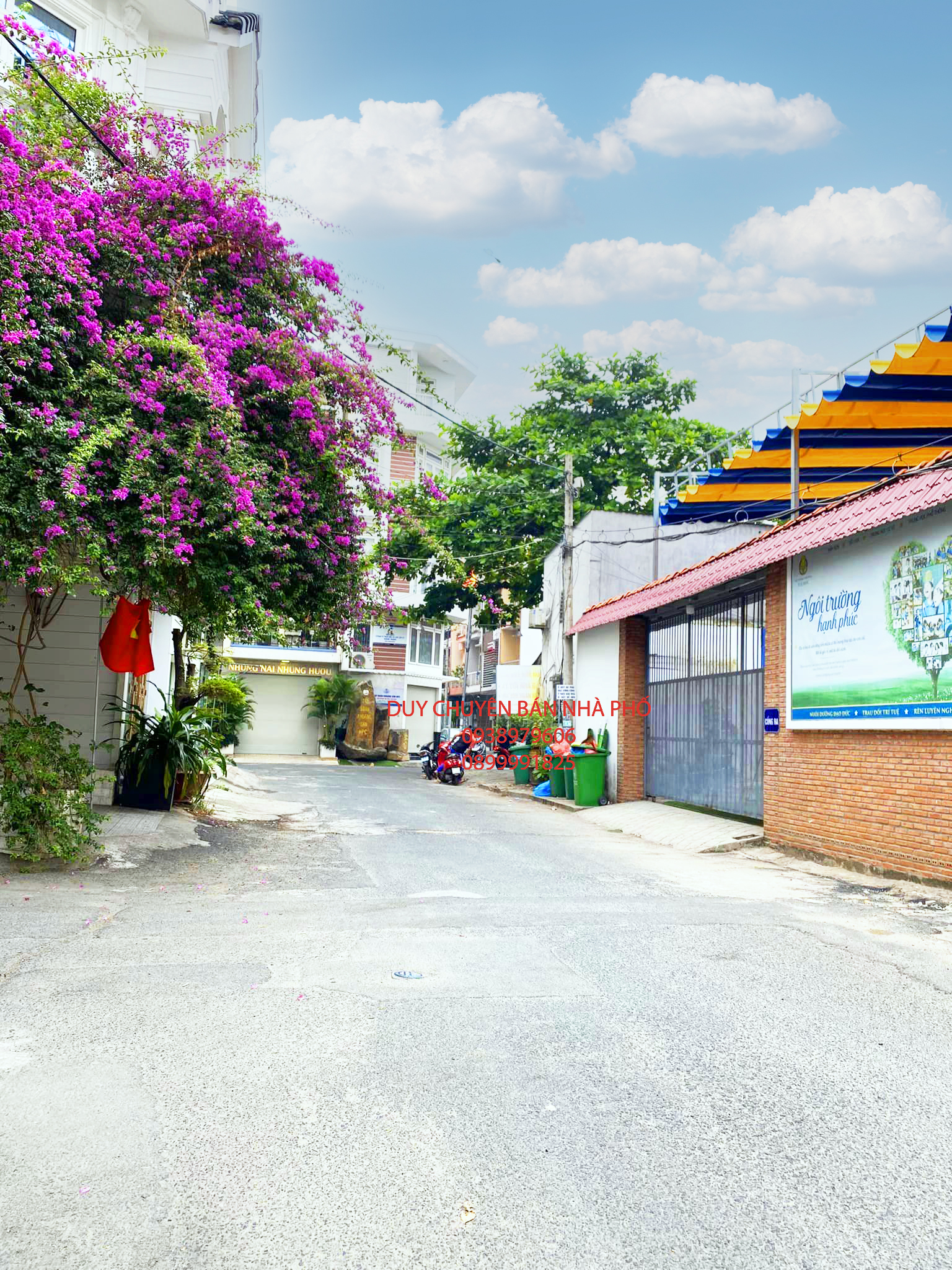 Bán nhà đẹp sát Chợ Tân Trụ diện tích 77m2, giá bán 5,3 tỷ