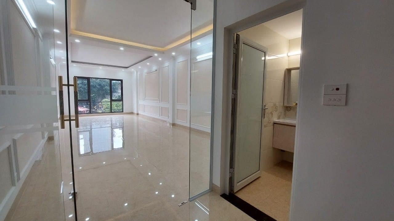 SIÊU PHẨM PHỐ HOÀNG SÂM-PHỐ VIP NHẤT CẦU GIẤY-NHÀ 6 TẦNG THANG MÁY-54M2-CHỈ 17 TỶ