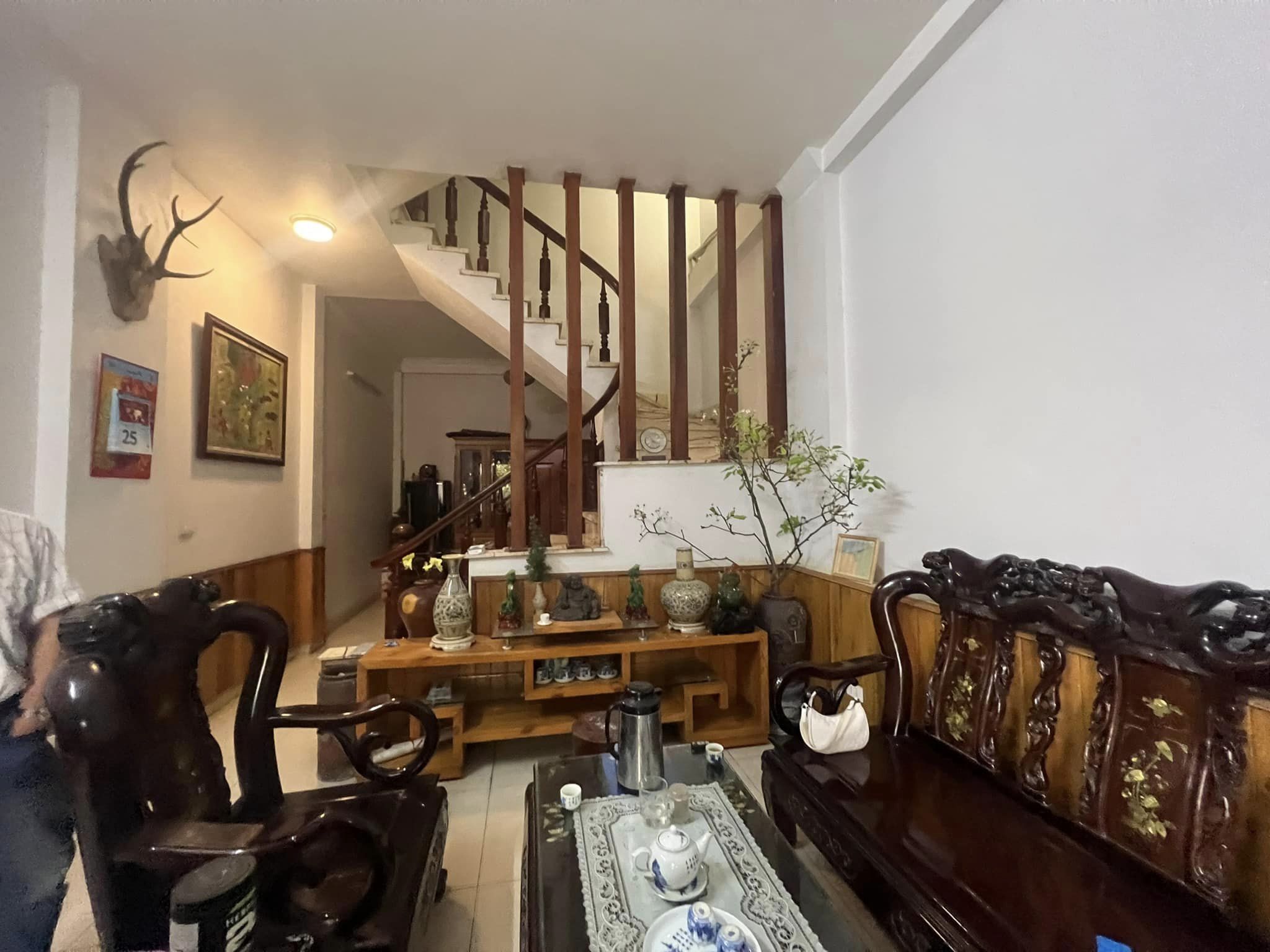 Bán nhà 51m2 Mặt phố Thụy Khuê, Tây Hồ Gara Ô tô 6 phòng Kinh doanh đắc địa 13.9 Tỷ