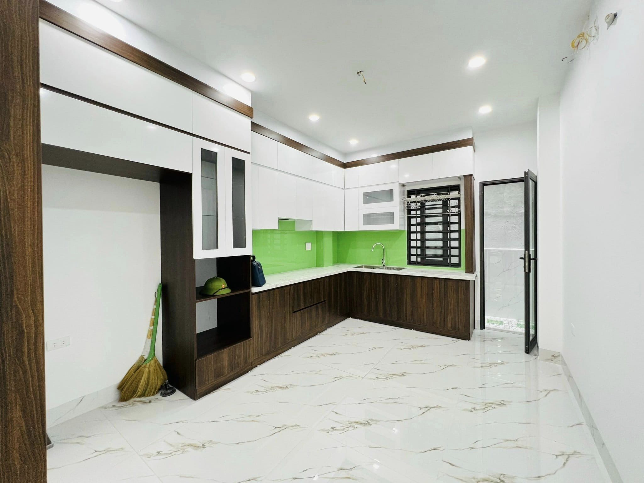 Bán nhà ngõ 15 Thái Thịnh 45m2, 4,8 tỷ pháp lý rõ ràng