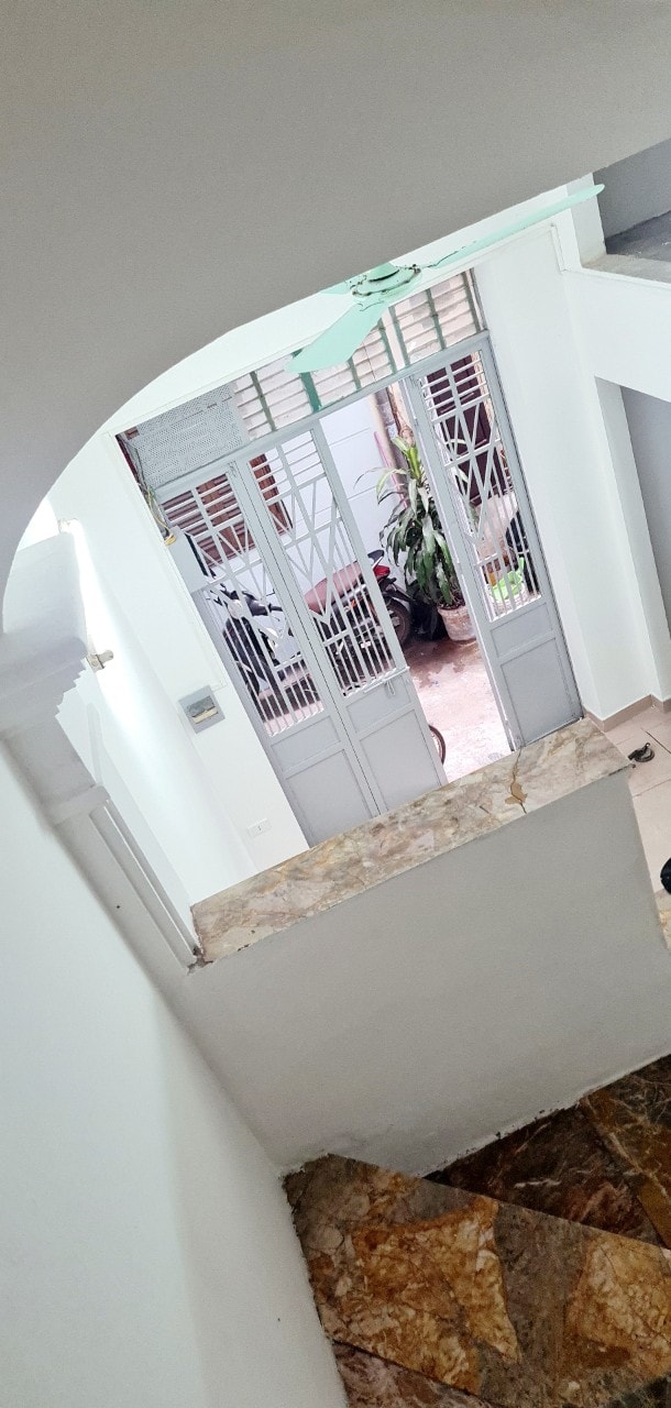 NHÀ ĐẸP PHỐ KHÂM THIÊN, NGÕ THÔNG RA HỒ VĂN CHƯƠNG ĐIÊU THOÁNG MÁT