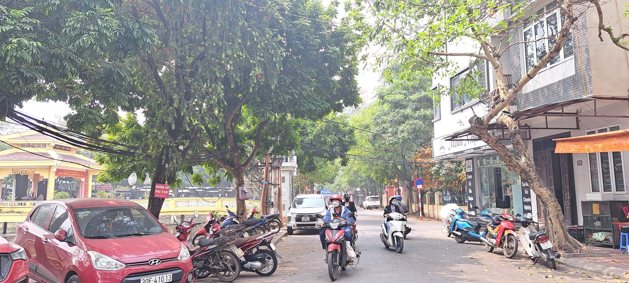 Bán nhà trung tâm Hà Đông gần viện 103, Ô tô đỗ nhà cách 30m, ngõ thoáng giá chưa đến 4tỷ