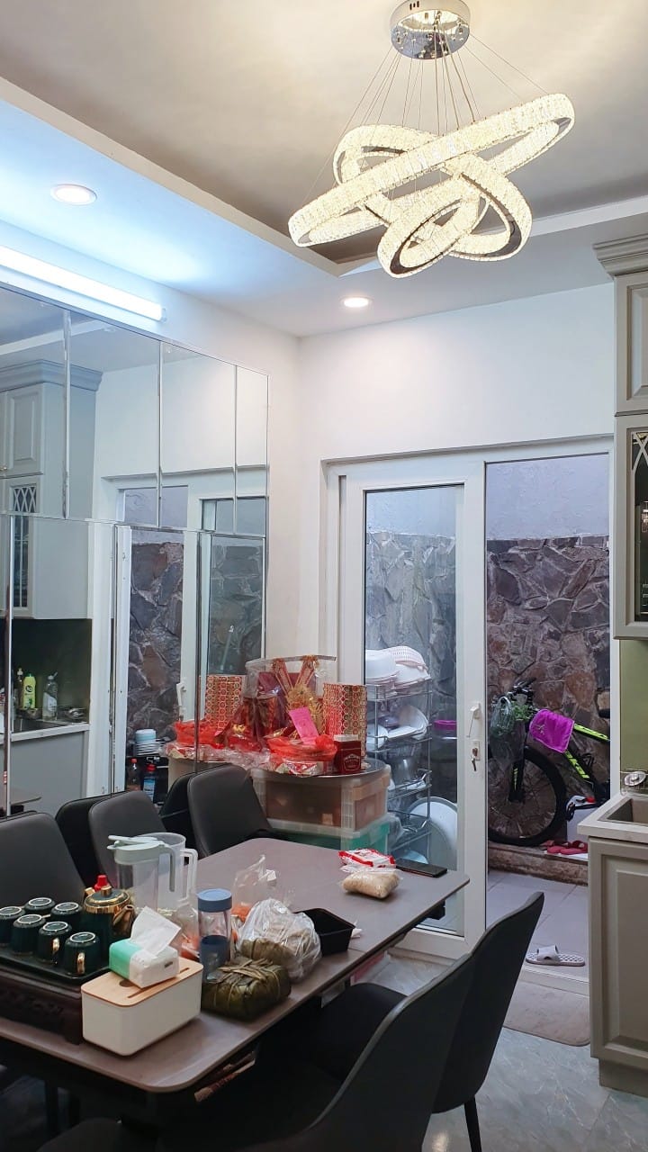 NHÀ ĐẸP PHỐ KHÂM THIÊN, DT 44M2 NHÀ XÂY CHẮC CHẮN, KHÁCH MUA VỀ Ở NGAY ĐƯỢC