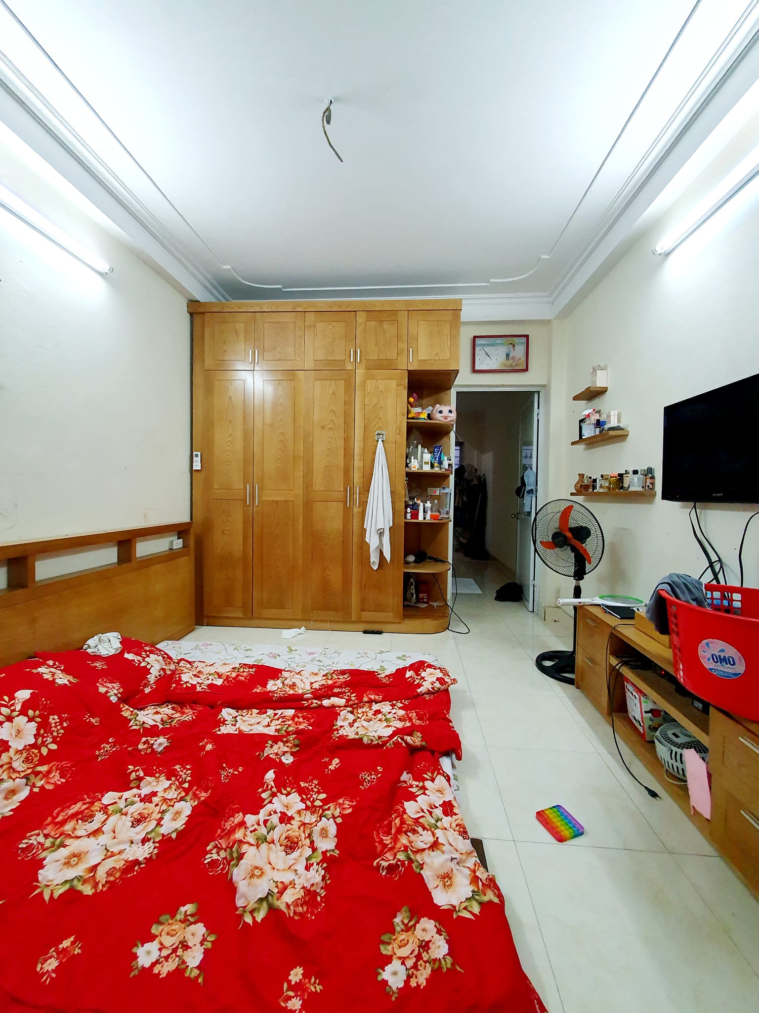 Bán căn nhà 67m2 phố Nghi Tàm, Tây Hồ Gara Ô tô 7 chỗ Kinh doanh đỉnh 3.1 Tỷ.