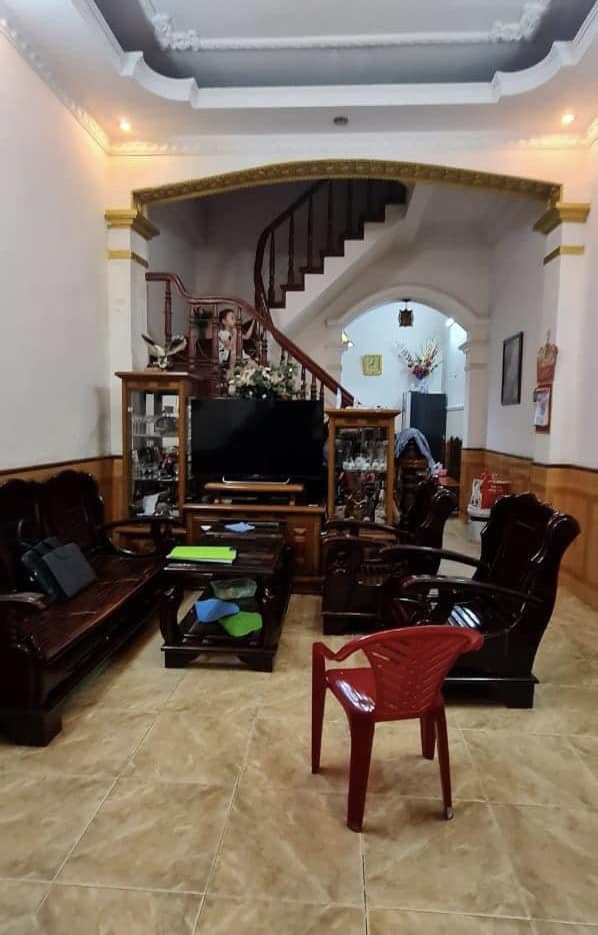 BÁN NHÀ ĐÊ LA THÀNH ĐỐNG ĐA, GẦN XÃ ĐÀN, NGÕ THÔNG, NỞ HẬU, NHÀ 4 TẦNG ĐẸP, HƠN 4 TỶ.