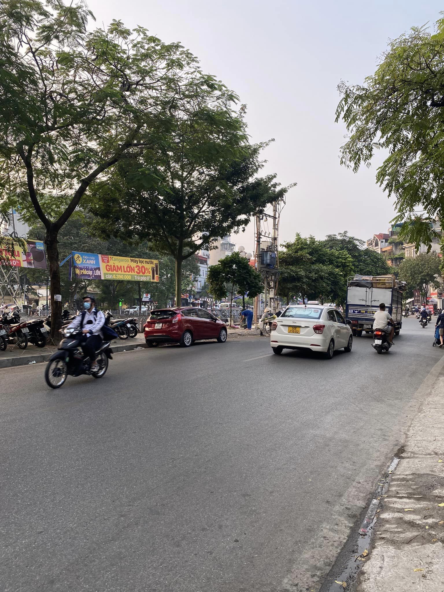 Bán Đất Mặt Phố Kim Ngưu, 73m2, MT4.3m, 23.5 Tỷ, Nở Hậu