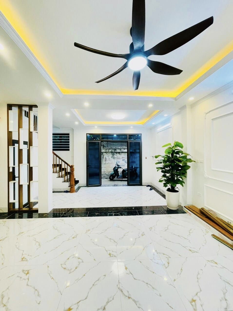 4 CĂN NHÀ PHỐ LÊ TRỌNG TẤN MỚI TINH - TRUNG TÂM GẦN ATERMIS 45m2 7 TẦNG CỰC HỢP LÝ