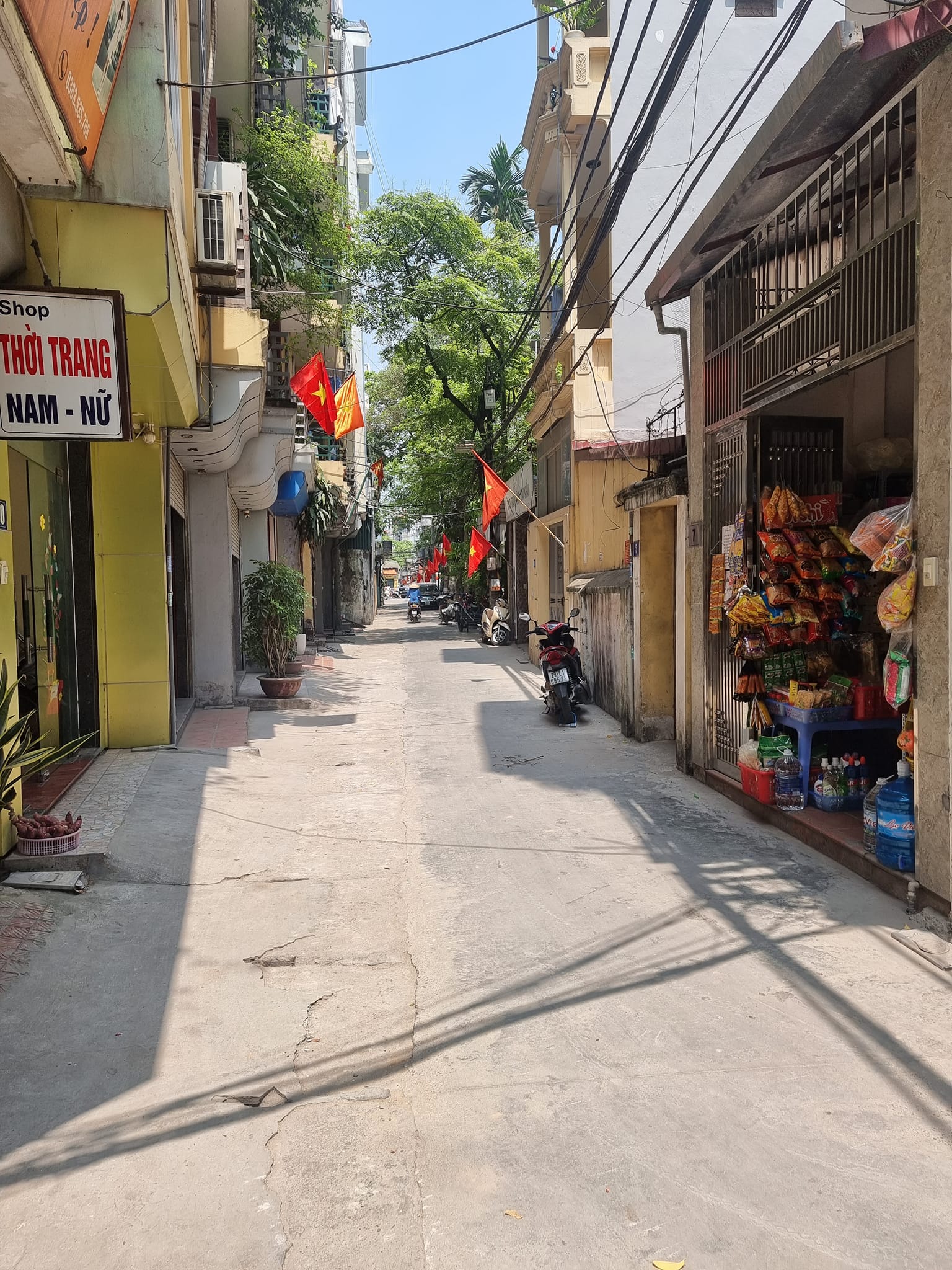 Bán Nhà Đẹp Phú Diễn 42m2 x 6T – Phân Lô – ô tô vào nhà – kd đỉnh 7,3 Tỷ.