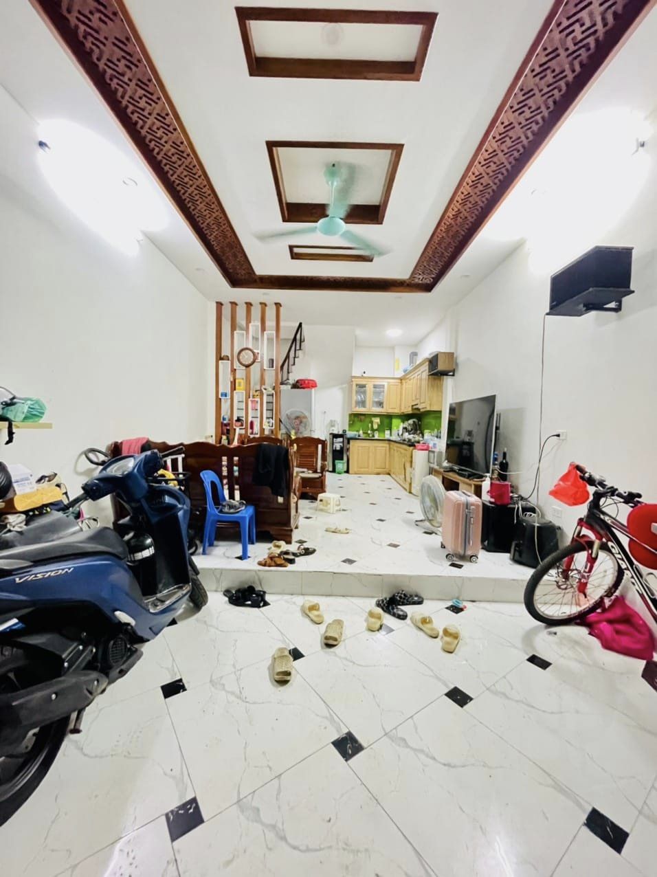 BÁN NHÀ PHỐ TÔN ĐỨC THẮNG, Ở NGAY, 20M RA HỒ, 46M2 6T MT4.5M, GIÁ 5.9 TỶ