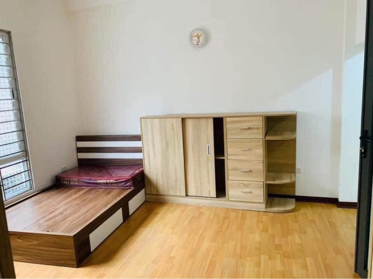 Bán nhà Lĩnh Nam Hoàng Mai gần chợ Mai Động Giá 3.4 tỷ +DT: 35m2
