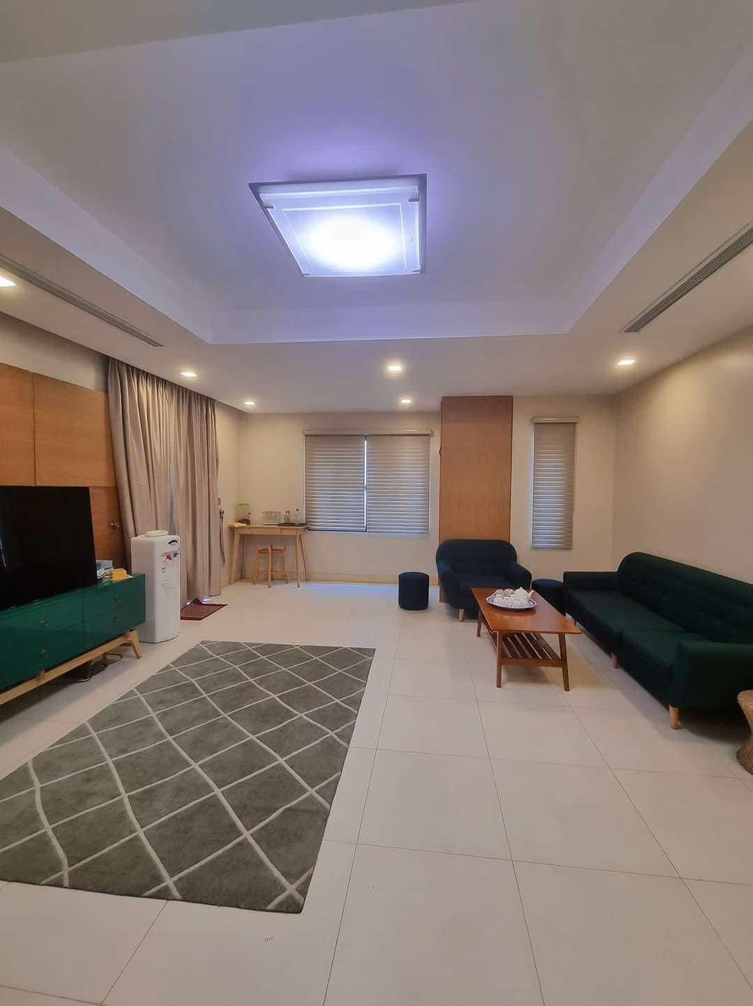 Bán Nhà BUILDING Lô Góc.Nguyễn Khả Trạc 110m2 x 9 T x MT 16m x 30 tỷ. Thang Máy.