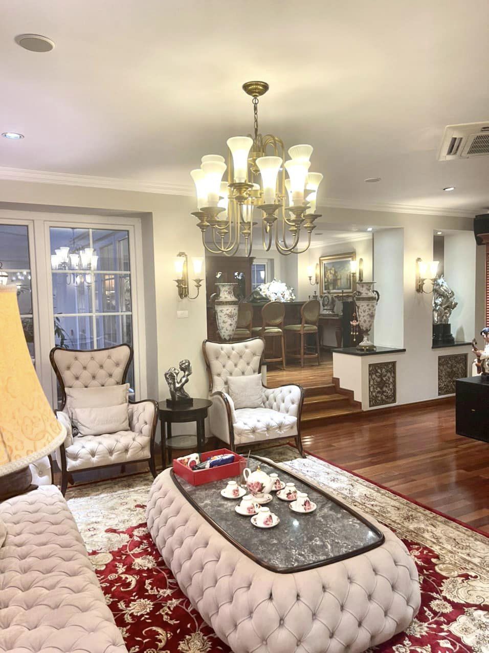 CỰC PHẨM. Võ Thị Sáu Hai Bà Trưng thang máy, sát Hồ, 3 ô tô vào nhà. Diện tích 242m 8 tầng nở hậu. CỰC PHẨM. Võ Thị