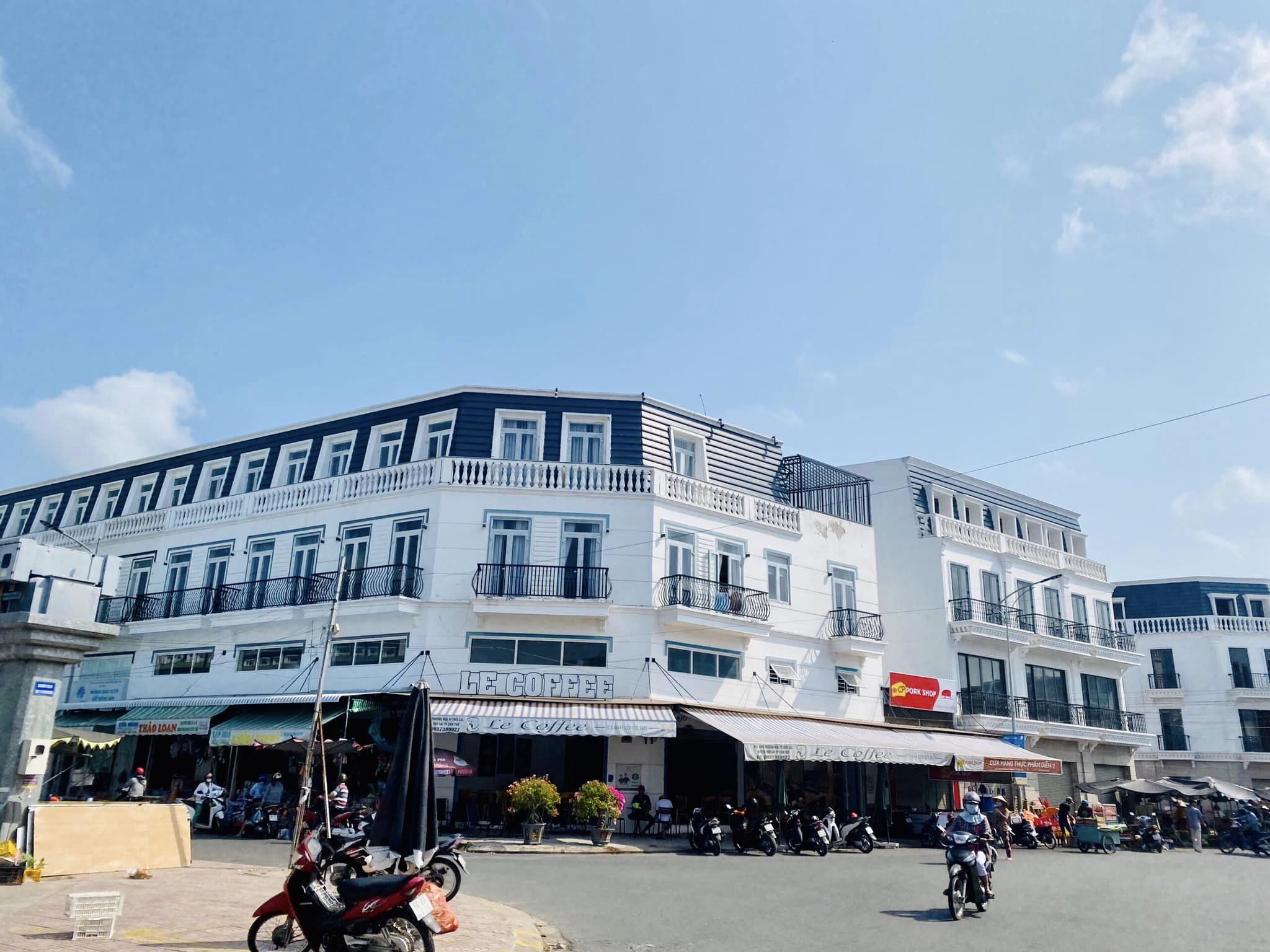 Bán Nhà Ngay Mặt Tiền Chợ Kinh Doanh Thị Trấn Thới Lai Giá tốt