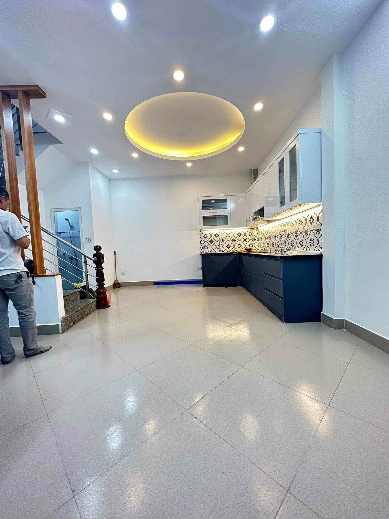 Nhà Đẹp Thái Thịnh, Ngõ Rộng Thoáng Sáng, 39m2 - 4 tầng- 4.5 tỷ, Nhà Cực Thoáng, Mặt Tiền Khủng, Nở Hậu