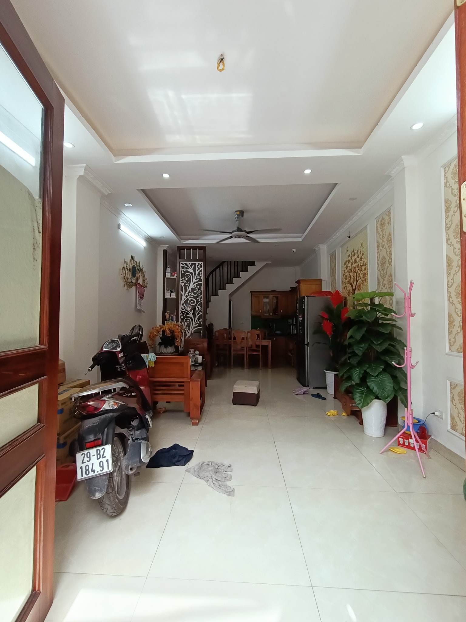 BÁN NHÀ TRƯƠNG ĐỊNH GẦN NGÃ TƯ TÂN MAI, LÔ GÓC THOÁNG VĨNH VIỄN, NGÕ RỘNG, NHÀ ĐẸP.