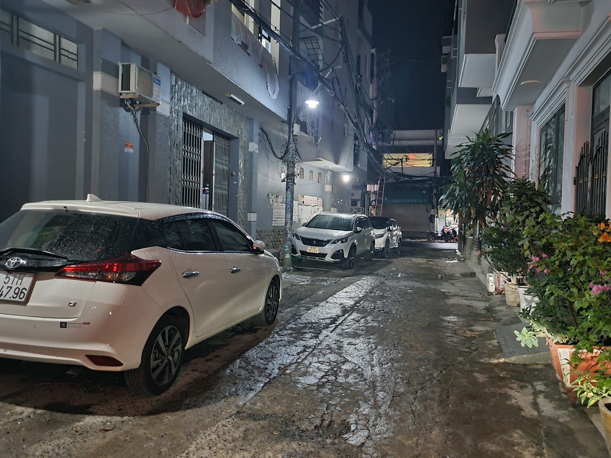 NHÀ MINH PHỤNG- HẺM XE HƠI THÔNG HẺM XE TẢI TRÁNH - 4 TẦNG VUÔNG VỨC