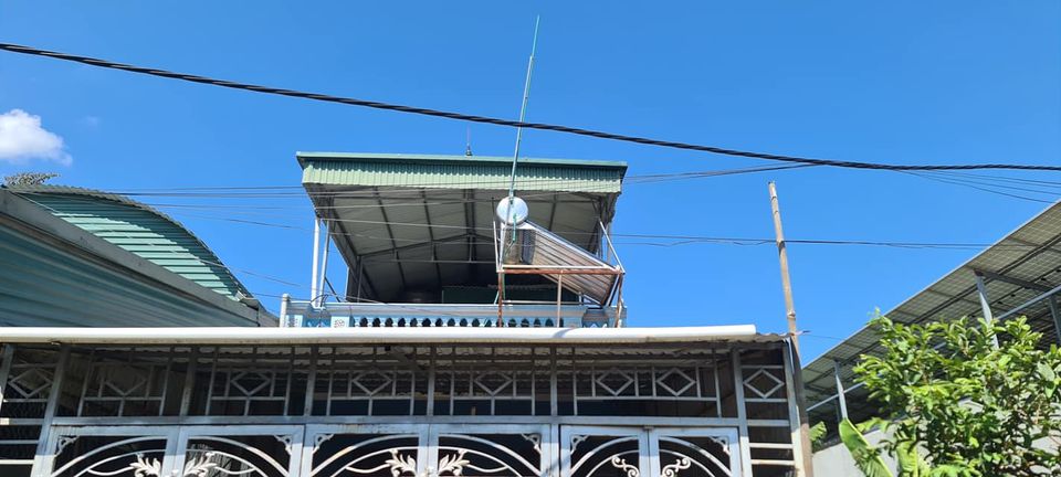 EM CÓ NHÀ CÂP 4 MÁI BẰNG 1 TUM LÊN TẦNG ĐƯỢC CẦN BÁN