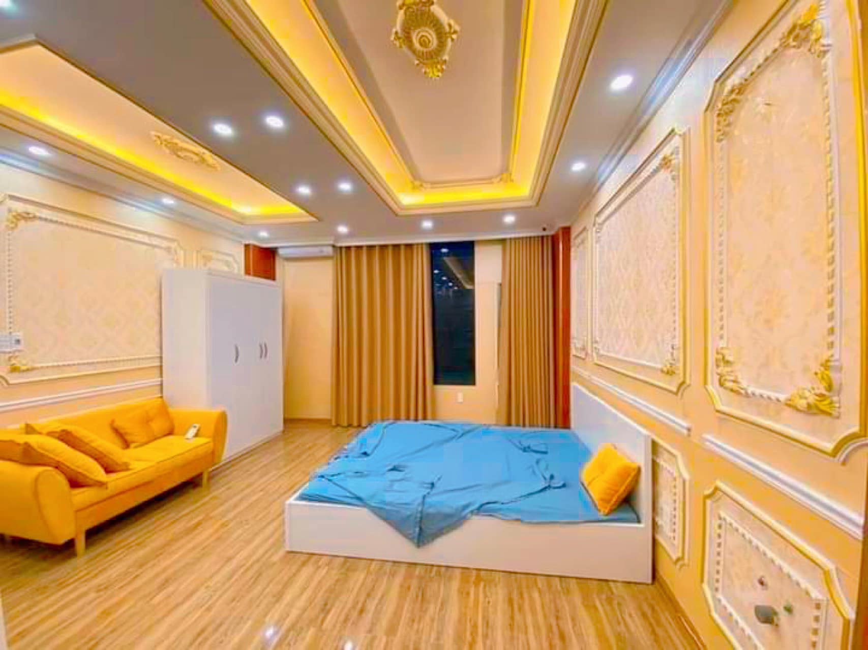 Bán nhà mặt ngõ phố Pháo Đài Láng,Đống Đa 40m2 x 6Tầng, kinh doanh, ra phố 15m, ngõ thông.