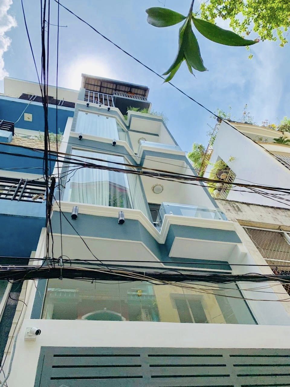 Ngộp Bank, HXH Nguyễn Đình Chiểu, giảm sâu 600tr, nhà đẹp, khu đồng bộ.