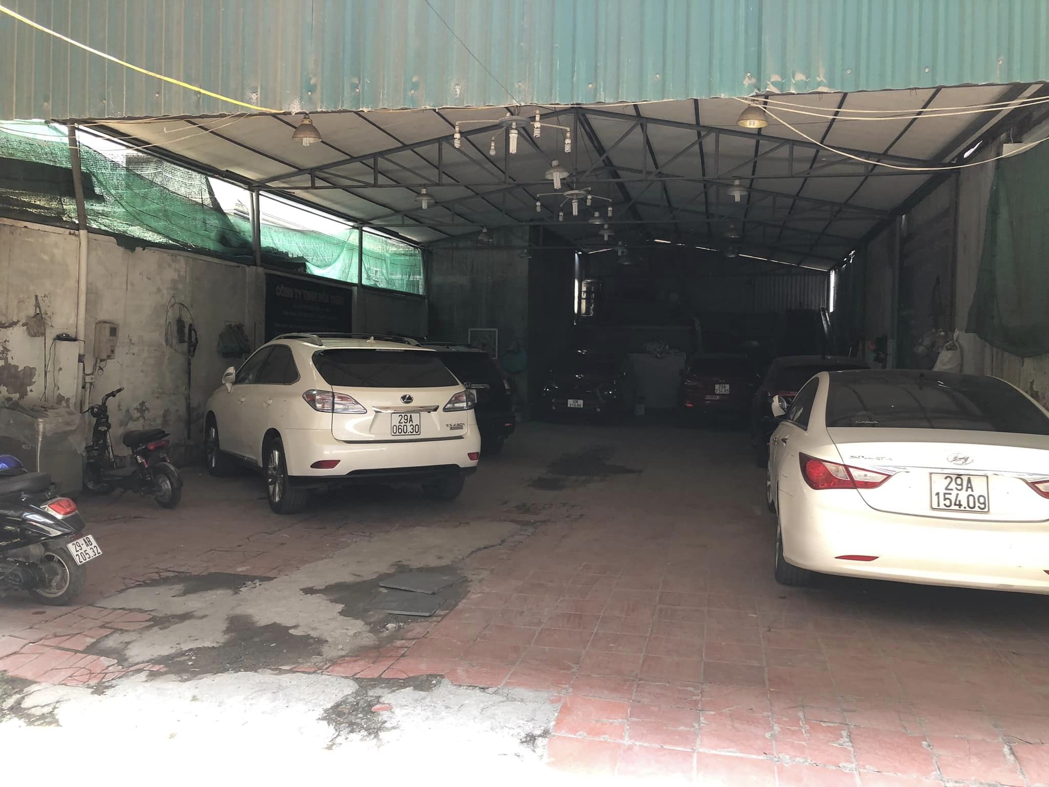 BÁN ĐẤT VĂN CAO, BA ĐÌNH, Ô TÔ VÀO NHÀ, 30M RA PHỐ, 120M2 MT5M, GIÁ 14 TỶ