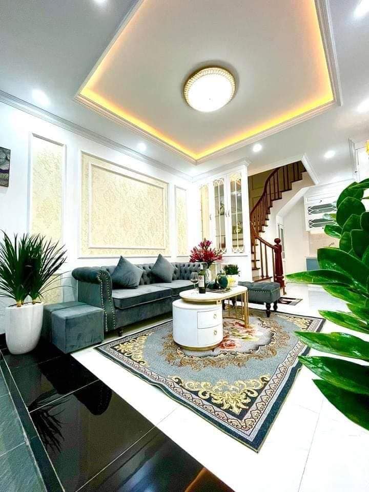 BÁN NHÀ RIÊNG KHƯƠNG HẠ, THANH XUÂN, Ở NGAY, 35M2 5 TẦNG, GIÁ 3.3 TỶ.