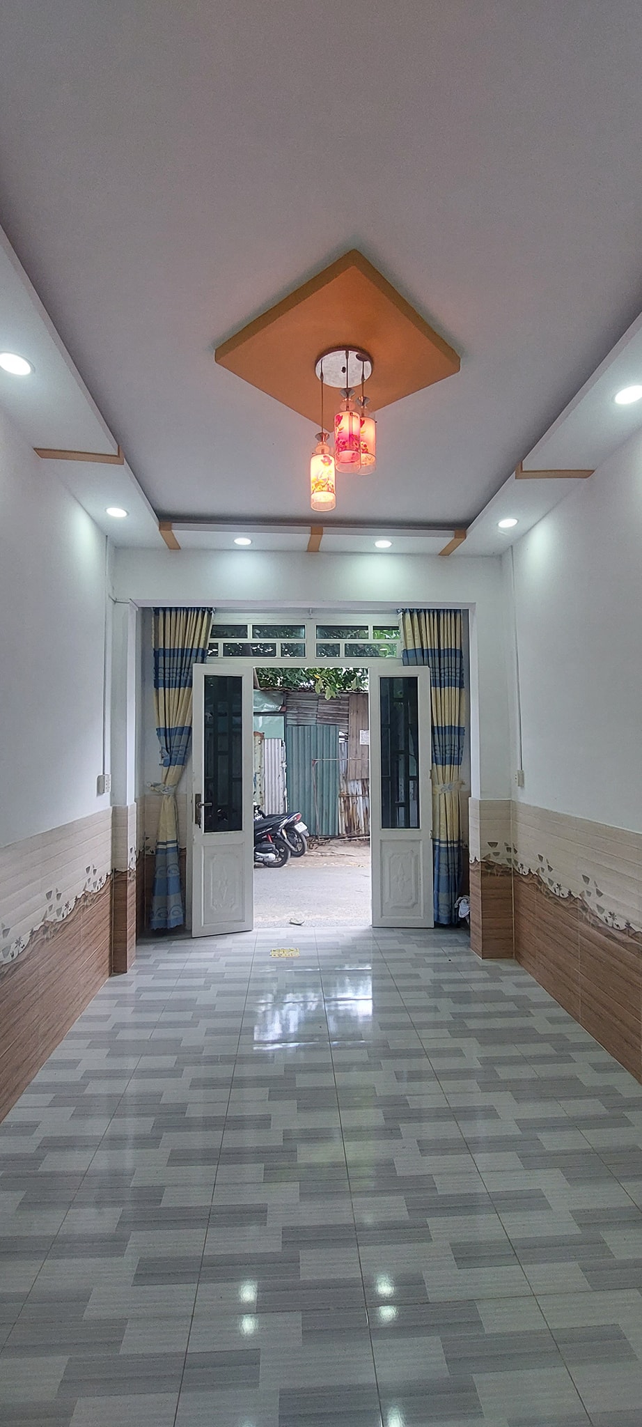 NHÀ 2 TẦNG - MẶT TIỀN NHỰA 6M THÔNG SUỐT - Ở VÀ KINH DOANH - NHỈNH 1 TỶ.