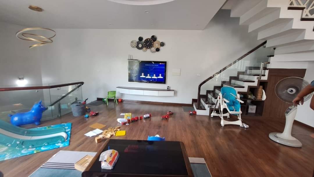 Bán căn nhà 67m2 phố Âu Cơ, Tây Hồ Dân xây 5 phòng ngủ Ngõ Ô tô tránh 20m 5.1 Tỷ