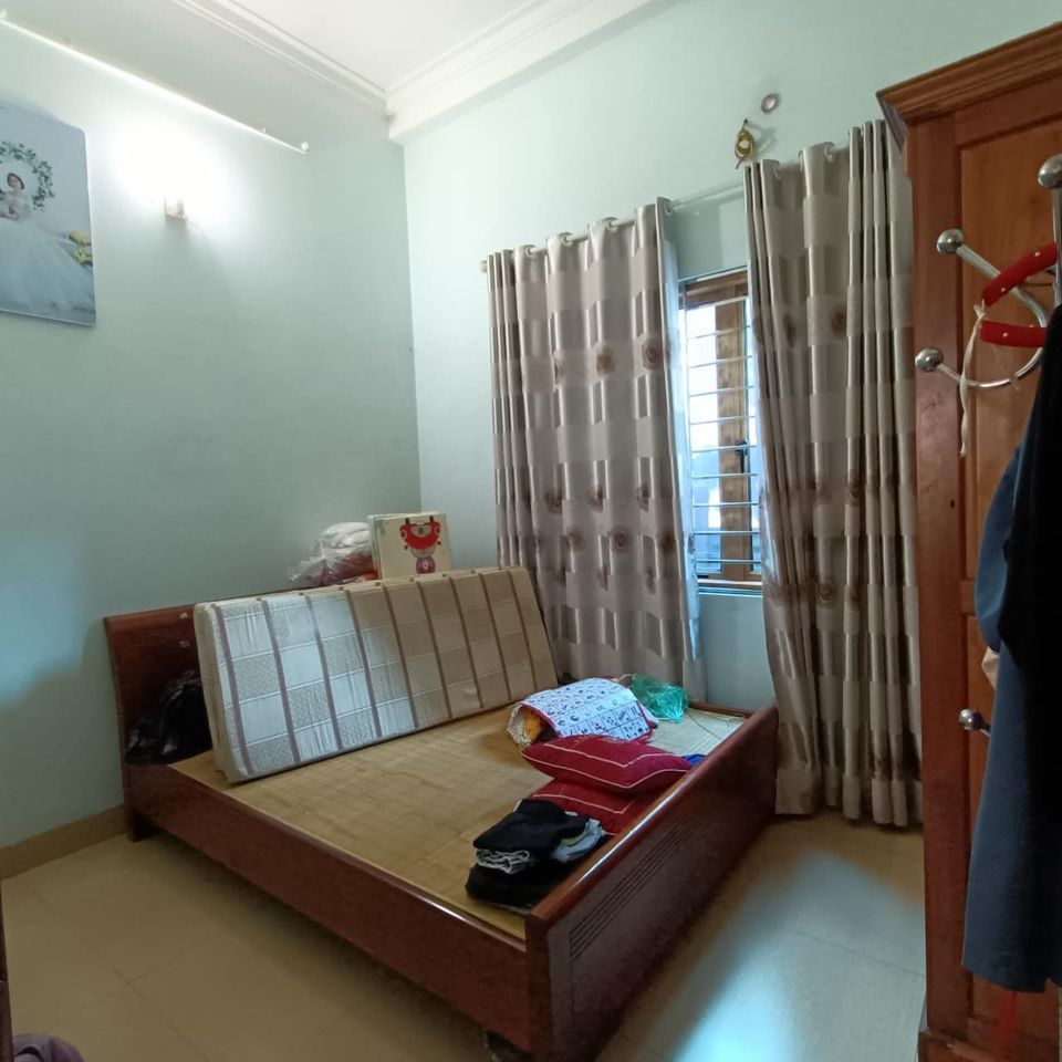 Bán Nhà Mặt Phố Ngọc Hà Mặt Tiền 6.5M 100M2 -22 Tỷ Vỉa hè rộng