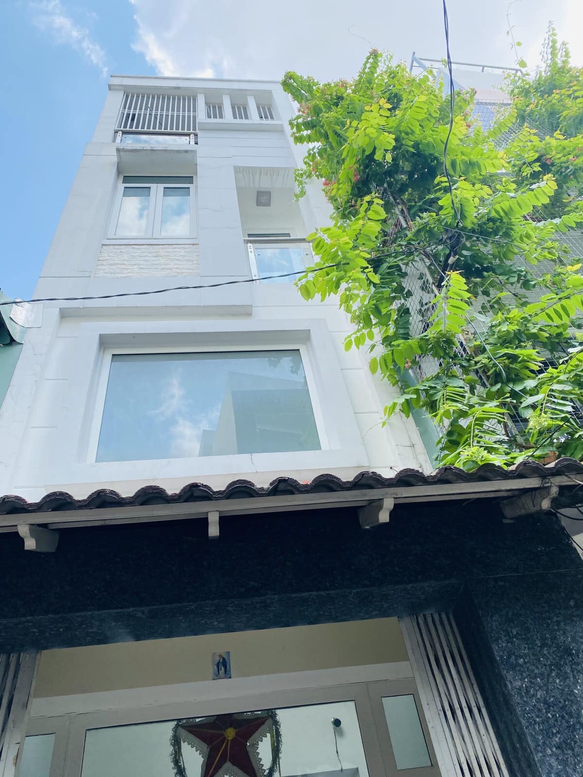 Bán nhà Quận 1 P. Đa Kao Phan Tôn - HXH - Hiếm nhà bán - 10m ra mặt tiền - 48m2 - 4 Tầng BTCT - Giá 10.5 tỷ.