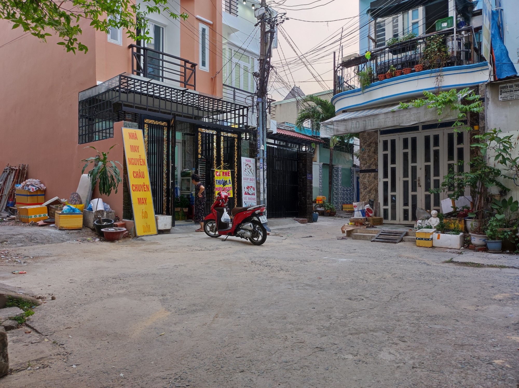 BÁN NHÀ HẺM XE TẢI.SÁT MẶT TIỀN ĐƯỜNG LÊ TRỌNG TẤN.SƠN KỲ. TÂN PHÚ.92M2.2TẦNG .GIẢM SÂU CÒN 7.5TỶ