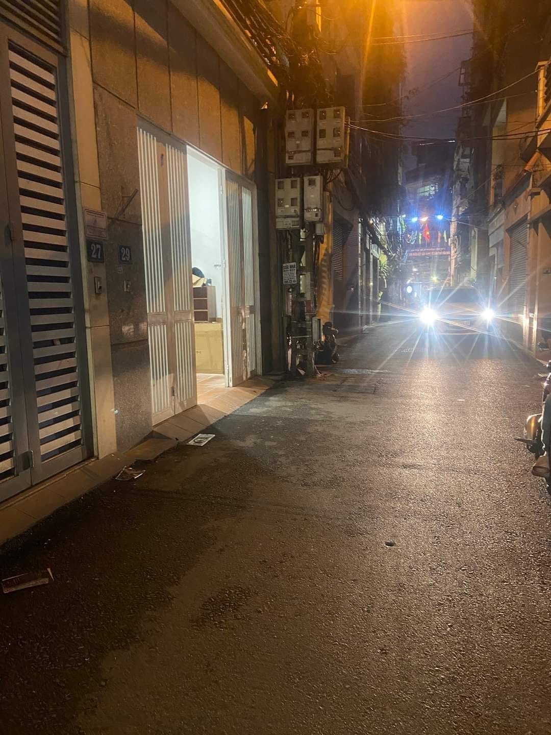 Cực Hiếm Trung Kính 45m2 x 5T, ô tô đỗ cửa, 20m ra bãi, KD, ở sướng 6,6 tỷ.