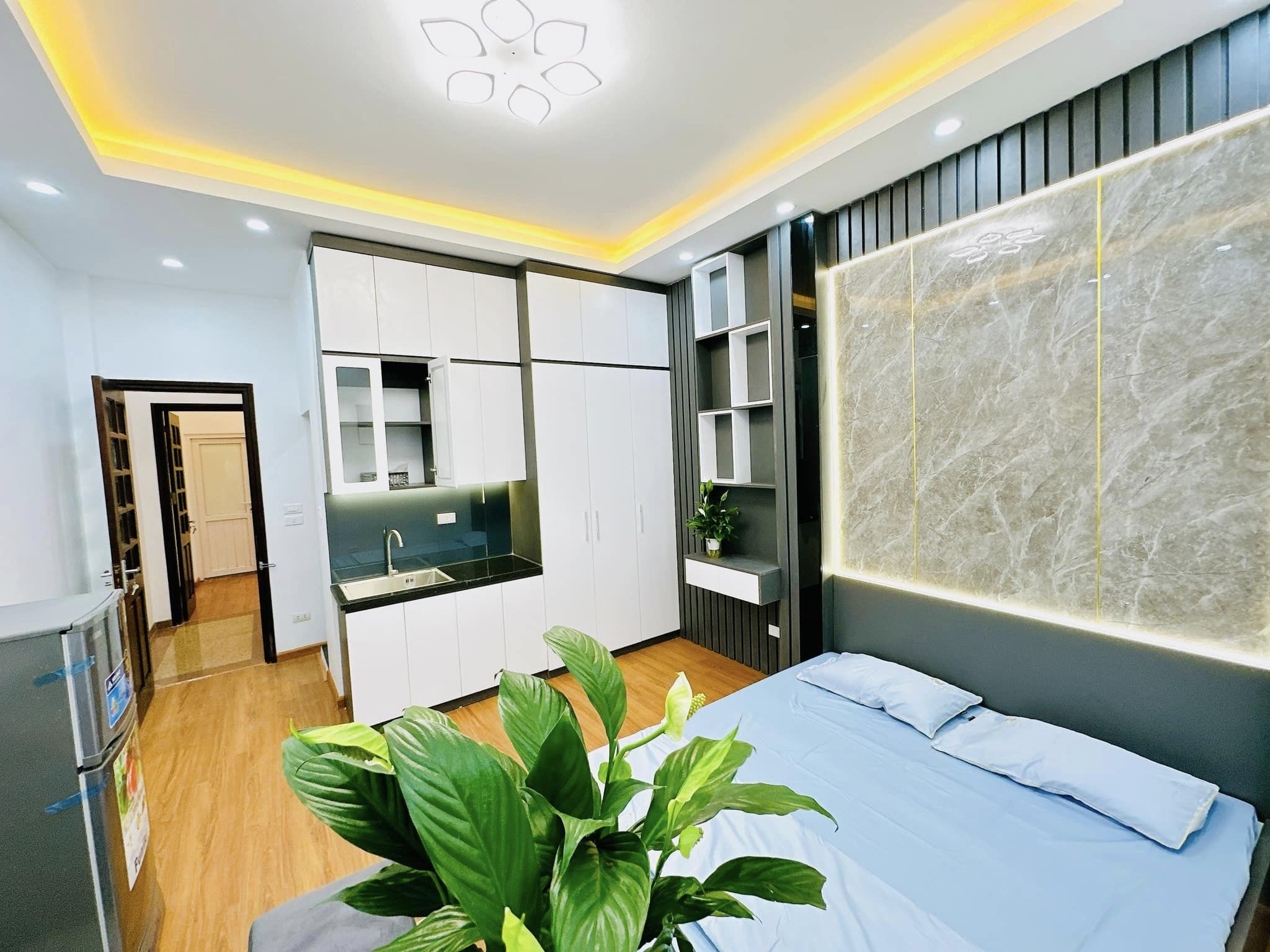 Bán Gấp CCMN Cầu Giấy 50m2 x 5T, 8 phòng khép kín, Full Nội Thất 5,8 tỷ.