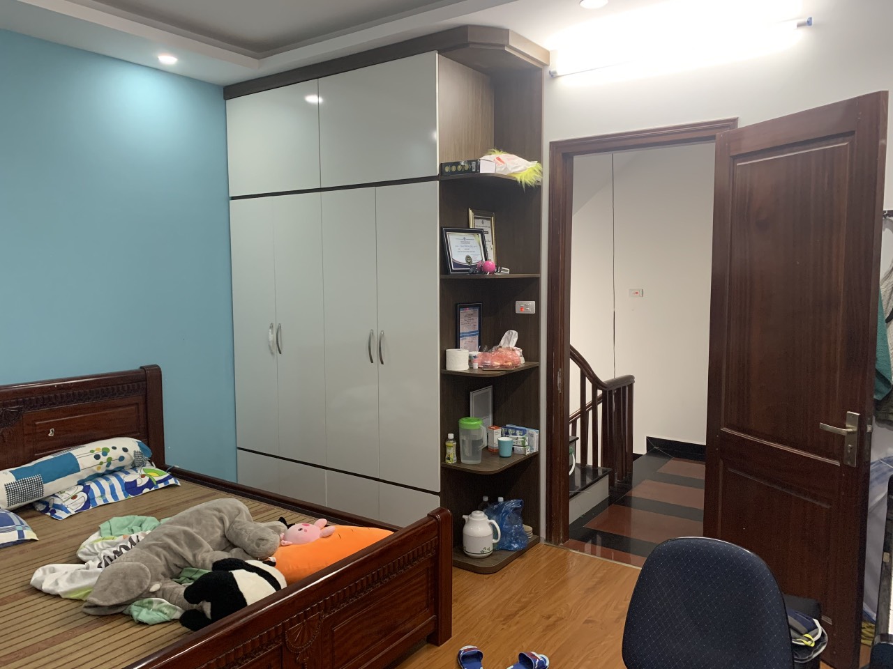 Bán nhà Xuân Đỉnh, Từ Liêm 40m2, 5 tầng ô tô đỗ cổng giá 3,3 tỷ