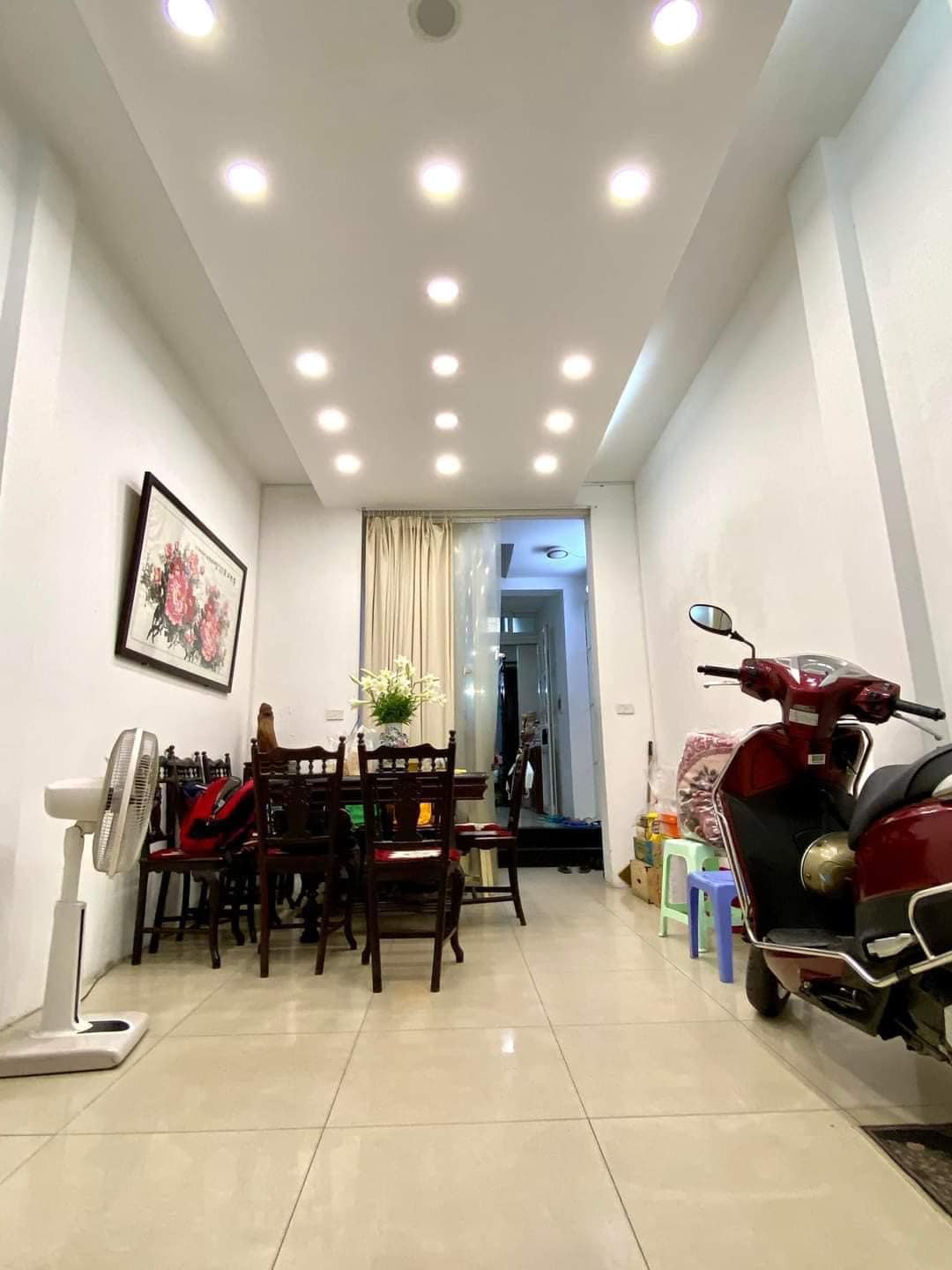 VỊ TRÍ HIẾM-MẶT PHỐ CỔ-KINH DOANH ĐỈNH-SỔ ĐẸP-55M 33TỶ-NGUYỄN VĂN TỐ HOÀN KẾM