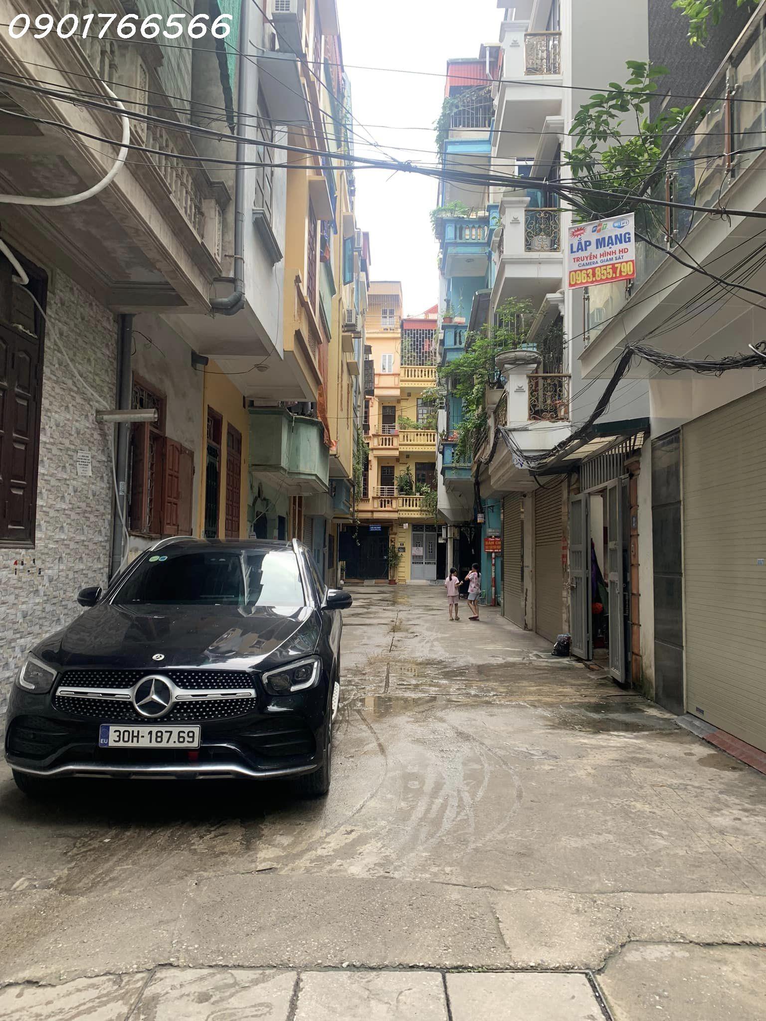 Phân Lô Siêu đẹp, Phố Định Công Thượng, Quận Thanh Xuân, 44m, giá hơn 5 tỷ.