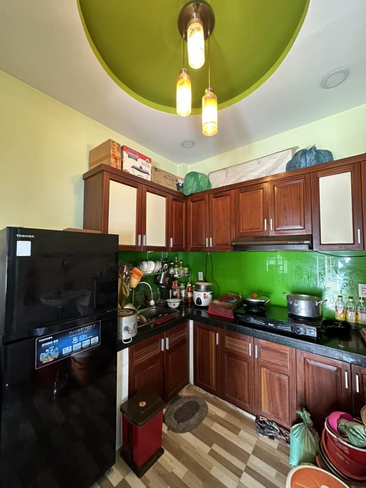 BÁN NHÀ MT Phú Thọ Hòa, Tân Phú 2 tầng 71m2 (5.5x13). Kinh doanh đỉnh. Giá chỉ 11,8 tỷ.