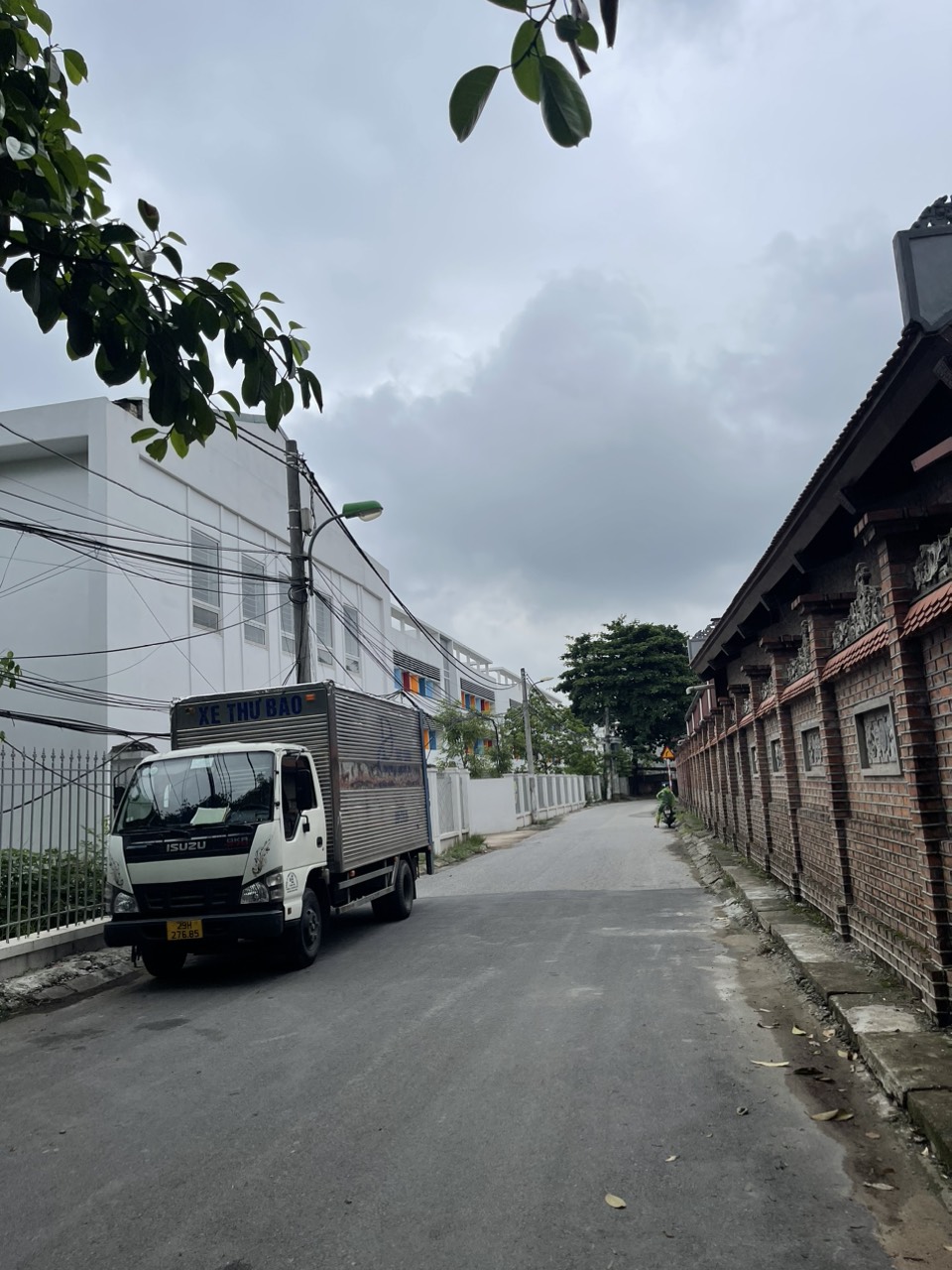 NHÀ PHỐ TƯ ĐÌNH THÔNG BÁT KHỐI, VỊ TRÍ ĐẸP, TIỆN ÍCH BẠT NGÀN.....