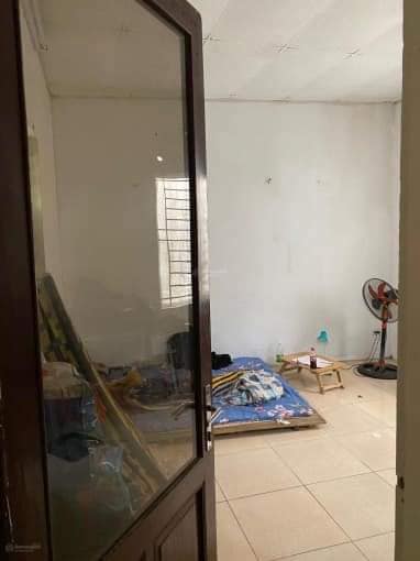 Nhà Lạc Long Quân gần ô tô trung tâm Tây Hồ Lô góc 50m2 2 tầng mặt tiền 3,7m giá 4,1 tỷ