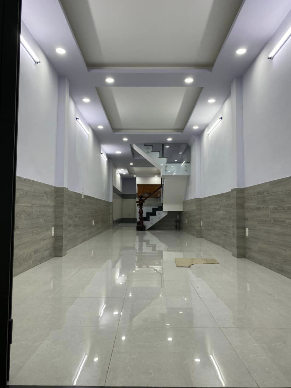 HXH ĐỖ TẤN PHONG - 54m2 - 2 TẦNG MỚI ĐẸP - SÁT MẶT TIỀN - NHĨNH 8TỶ