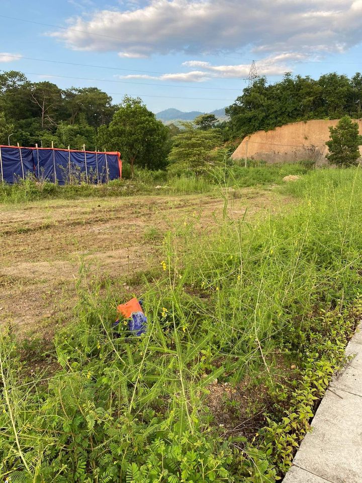 Gia đình cần b.á.n mảnh đất cách đường vành đai 200m