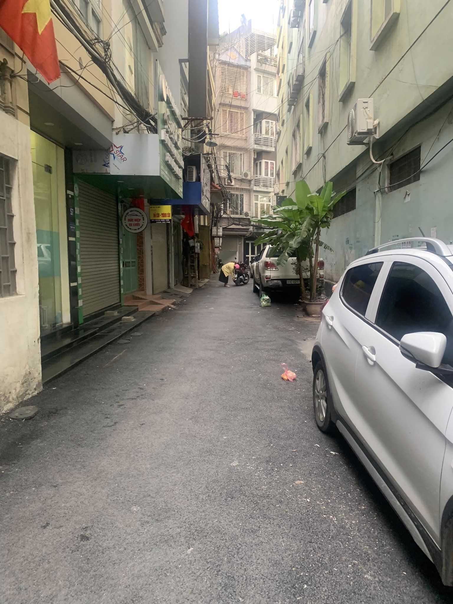 Nhà Kim Mã kinh doanh ngõ ô tô tránh, ô tô đỗ cửa 25m2 6 tầng giá 5.585 tỷ